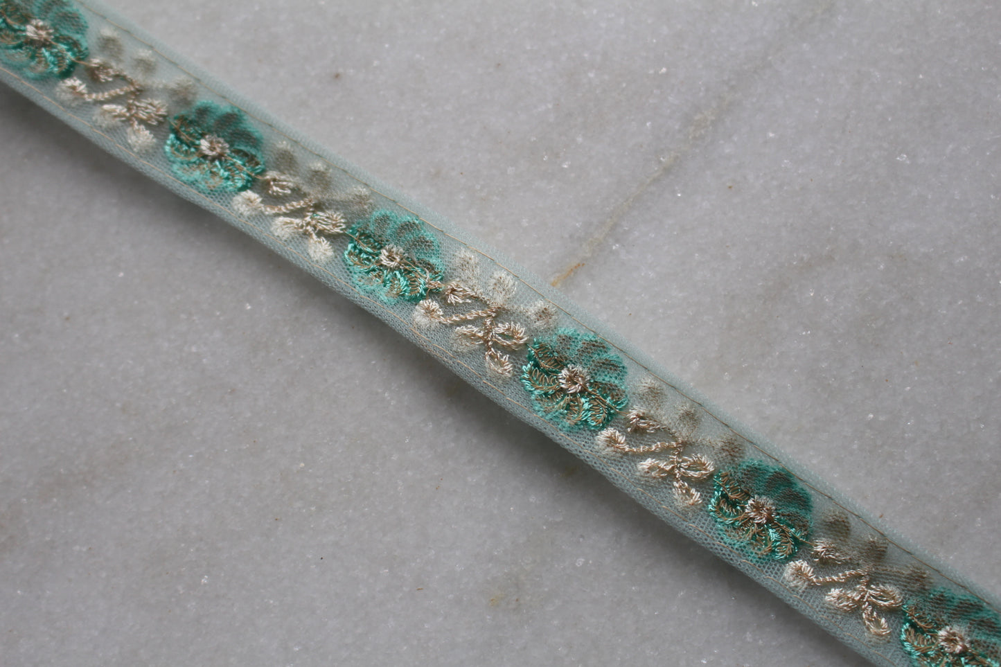 Flower ( Green - 2305261841 )