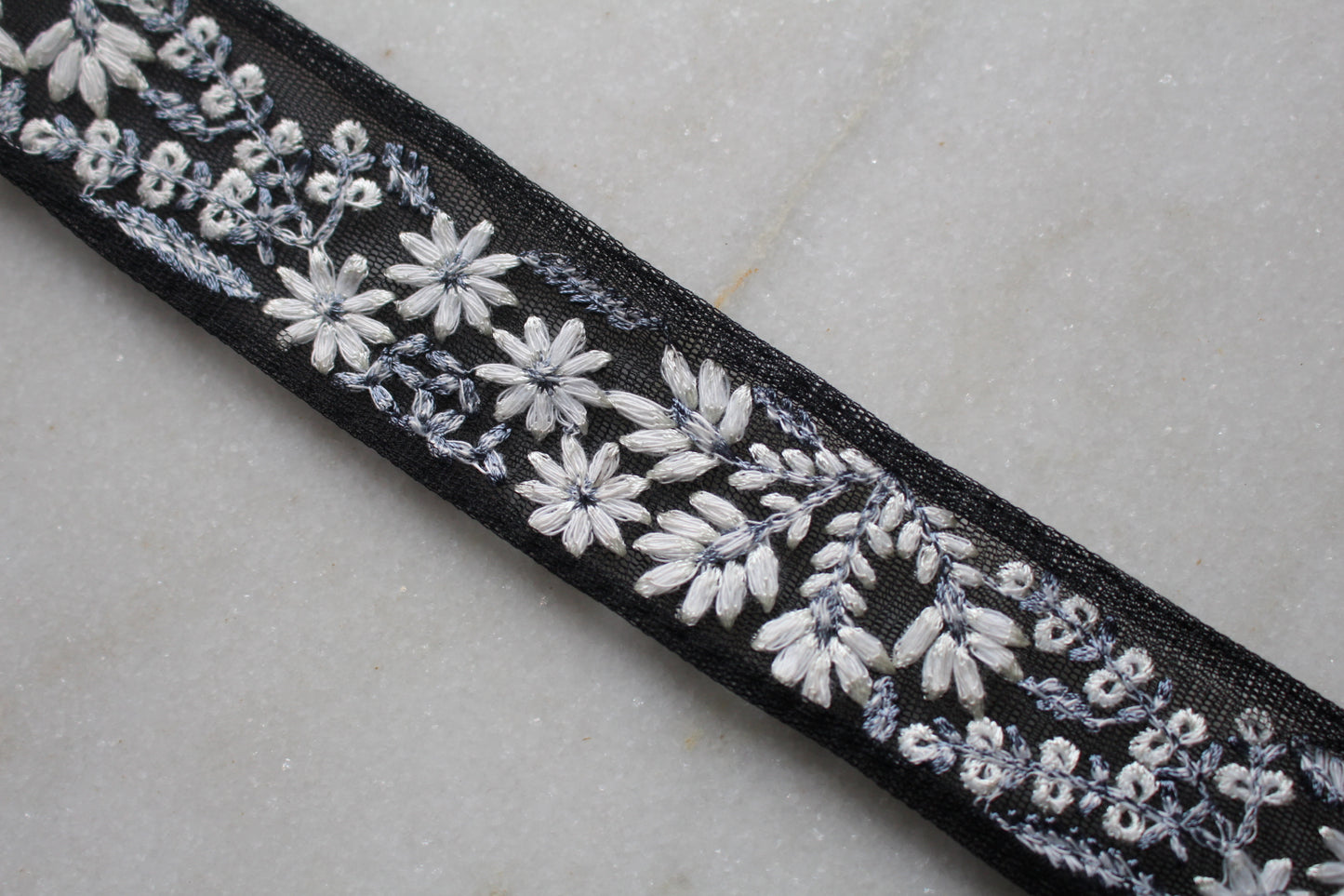 Flower ( Black - 2305261719 )