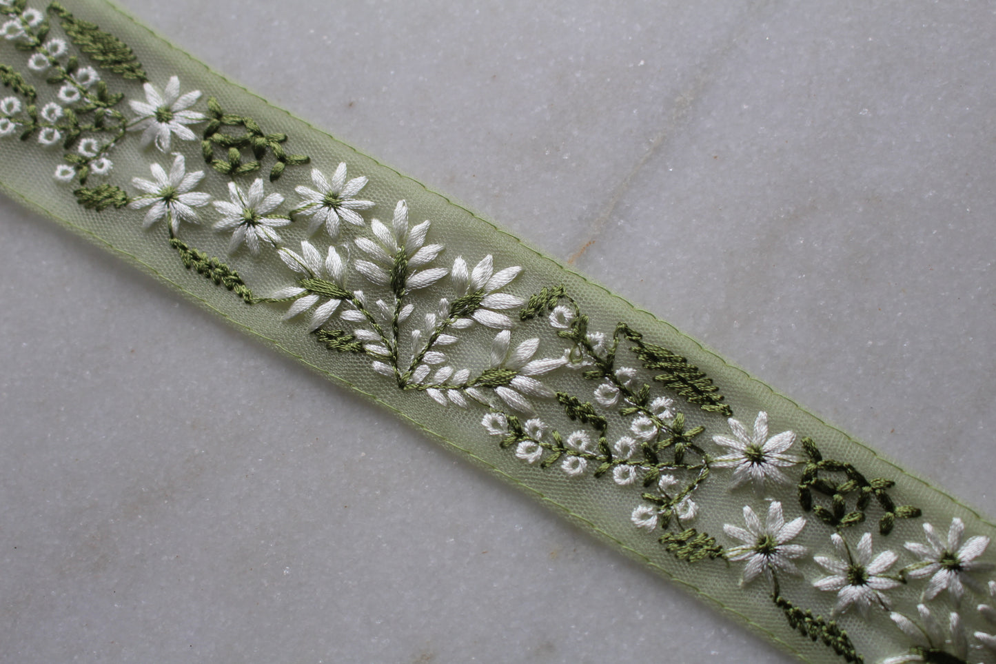 Flower ( Green - 2305261726 )