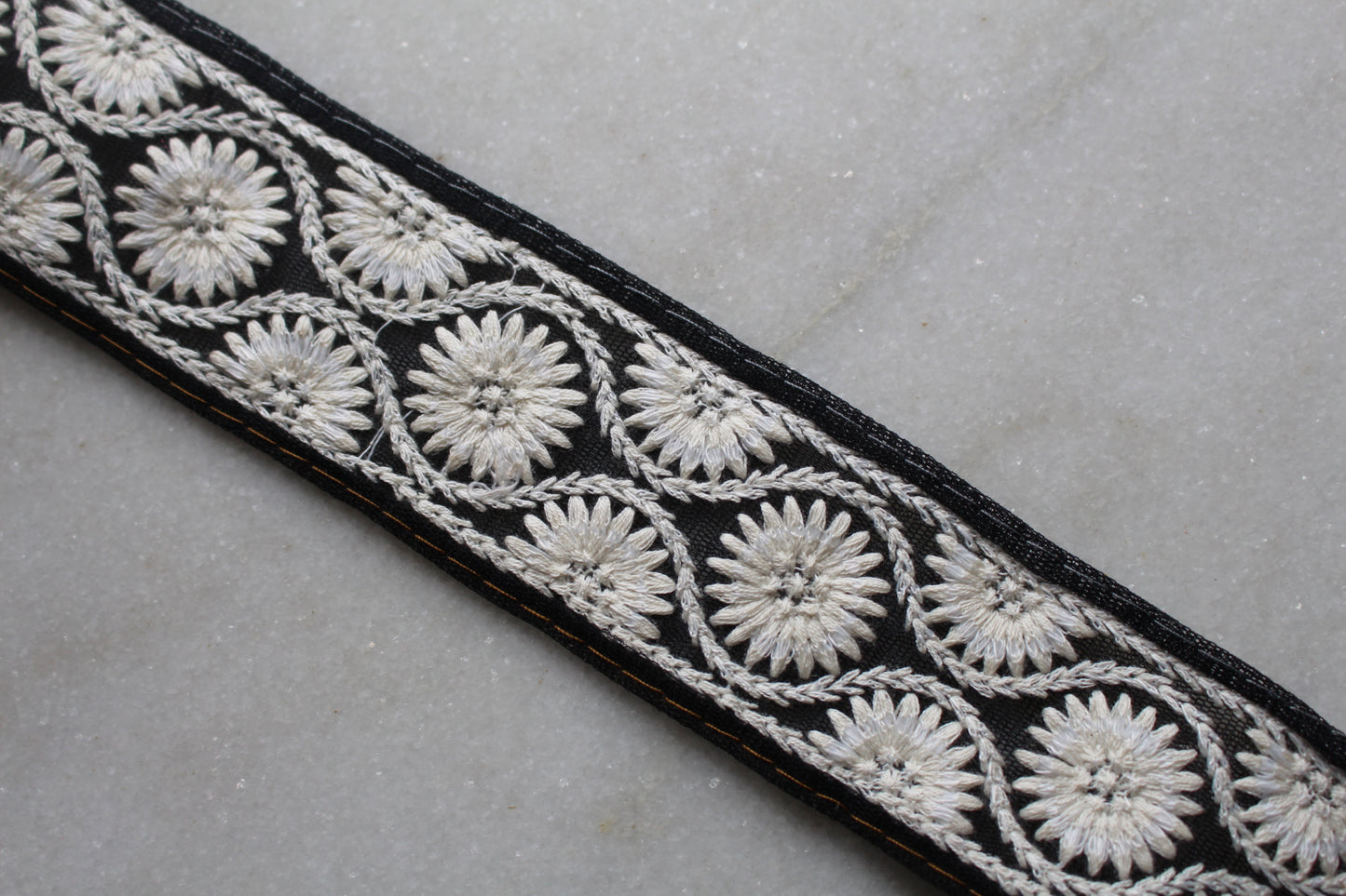 Flower ( KKU Black - 2305261856 )