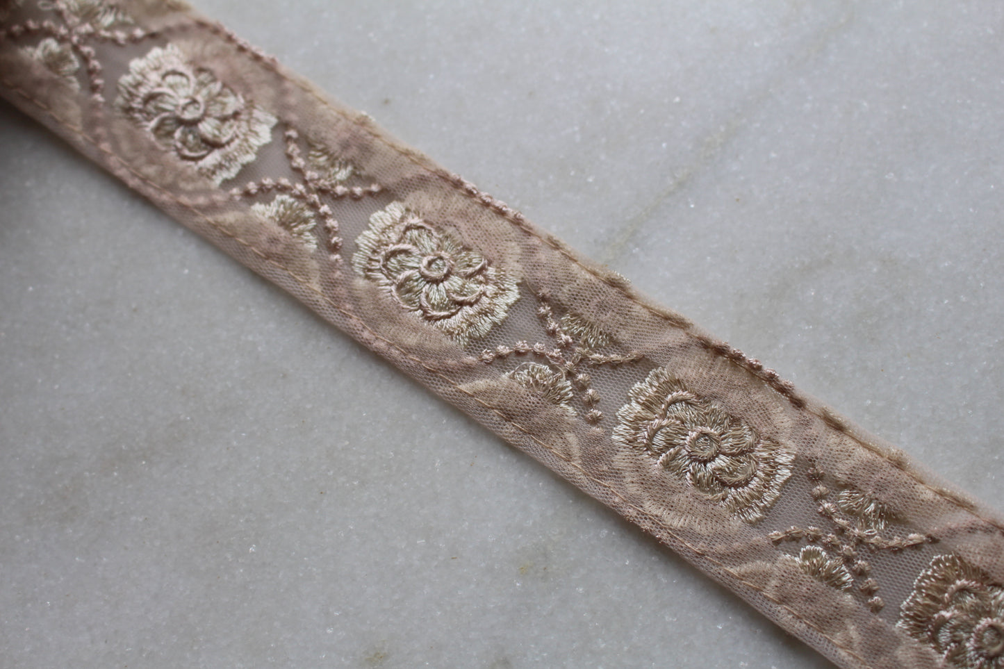Flower ( WAV Pink Beige - 306241753 )