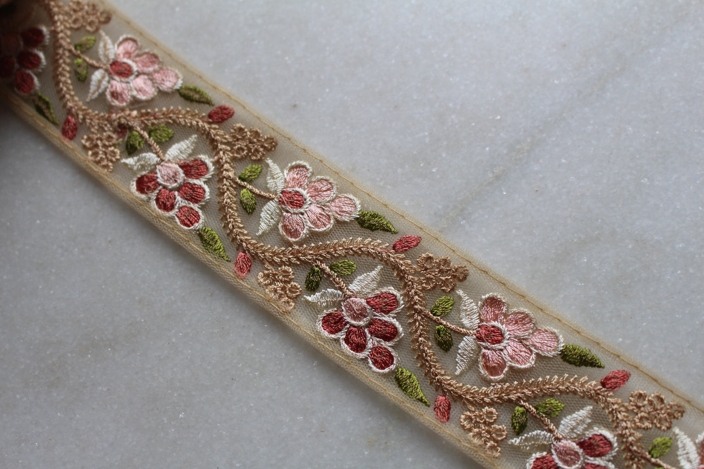 Flower Garden ( GRP Berry - 306241542 )