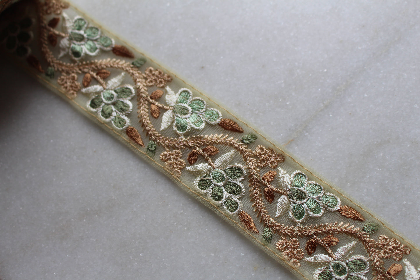 Flower  ( GRP Green - 306241548 )