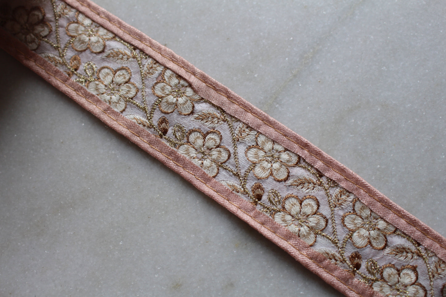 Flower ( SKR Pink - 306241532 )