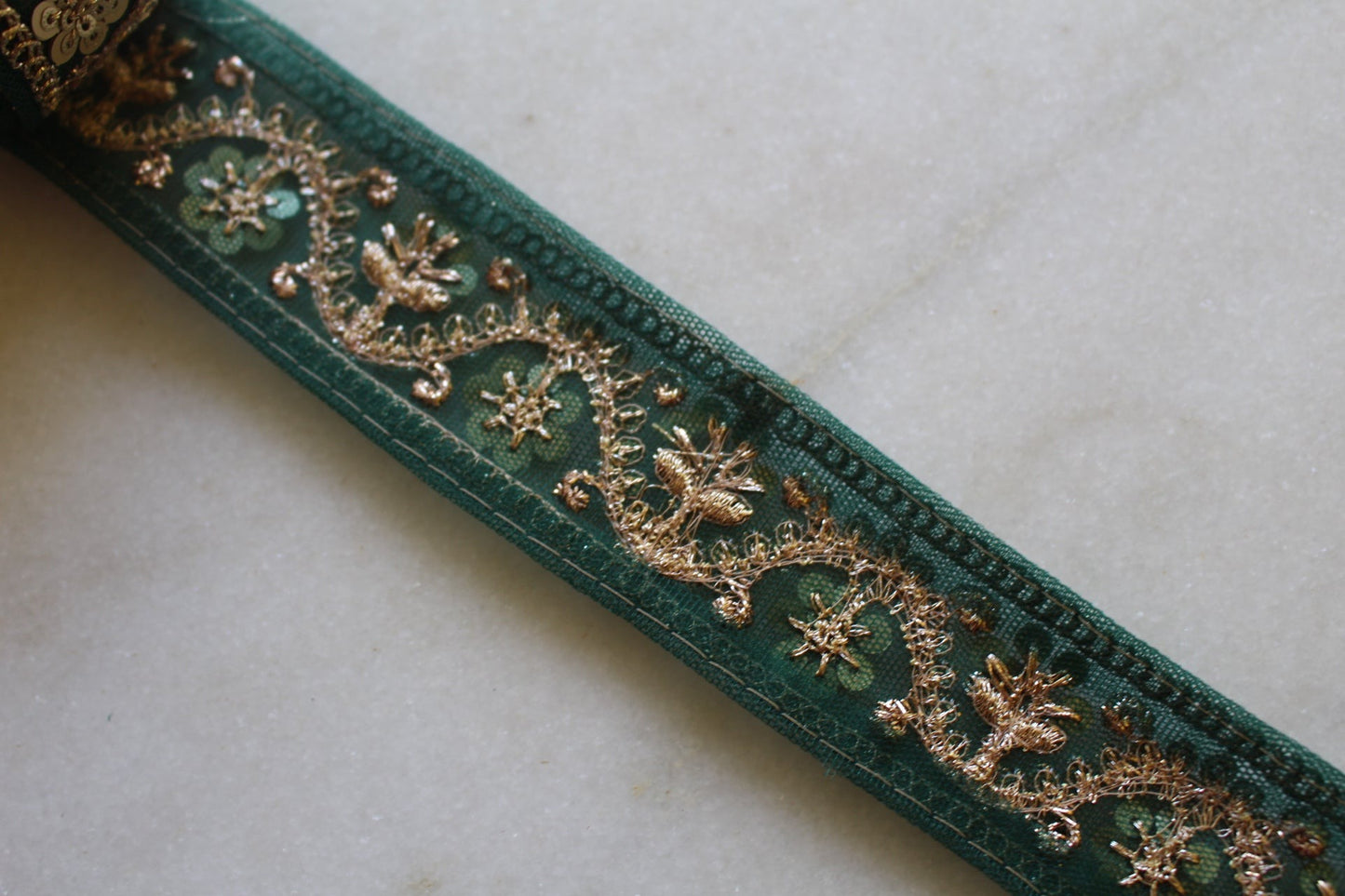 GOLD ( Green 23071949 )