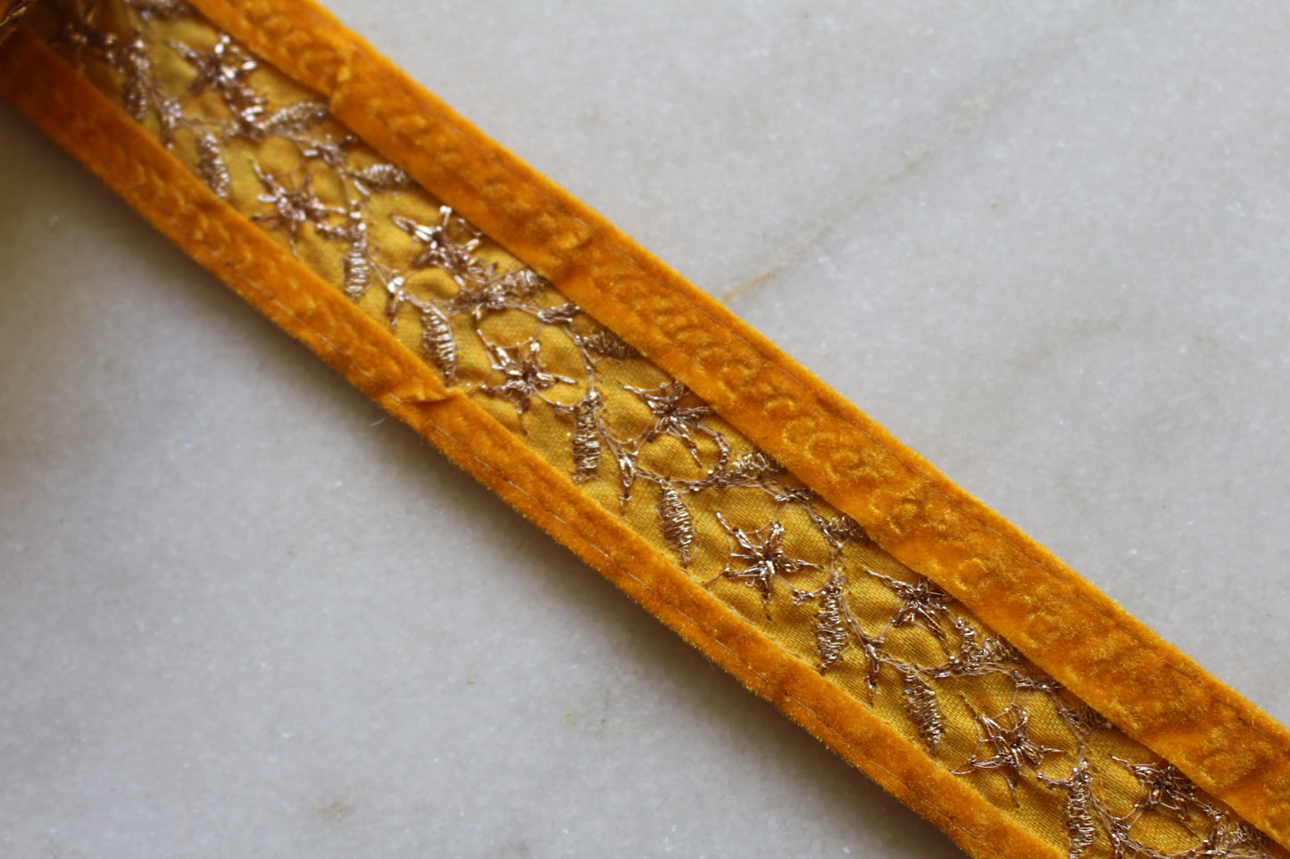 GOLD ( Velvet Pumpkin 23072006 )