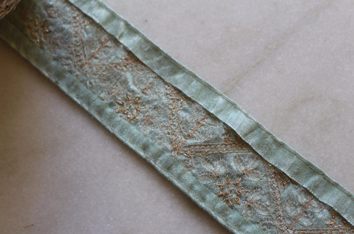 GOLD ( Light Blue 23071936 )