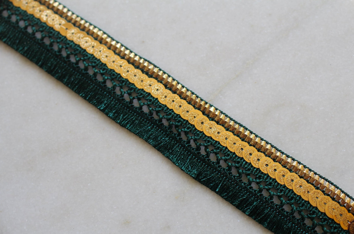 Unique ( CCL Tassels Green 2307301842 )