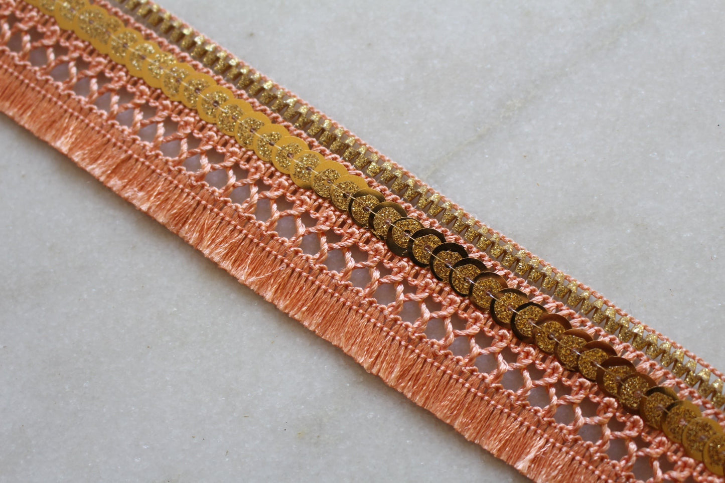 Unique ( CCL Tassels Pink 2307301841 )