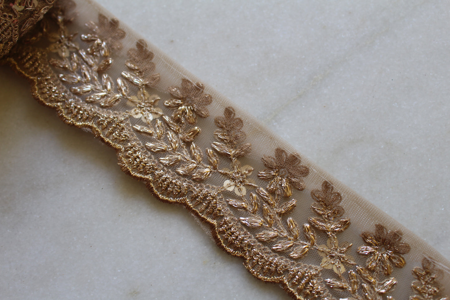 Unique ( Gold 2307302835 )