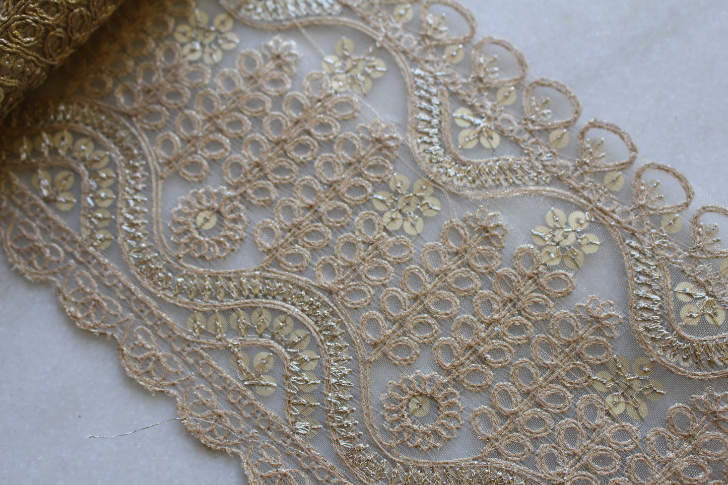 Unique ( BS - WAV Gold 2307301856 )