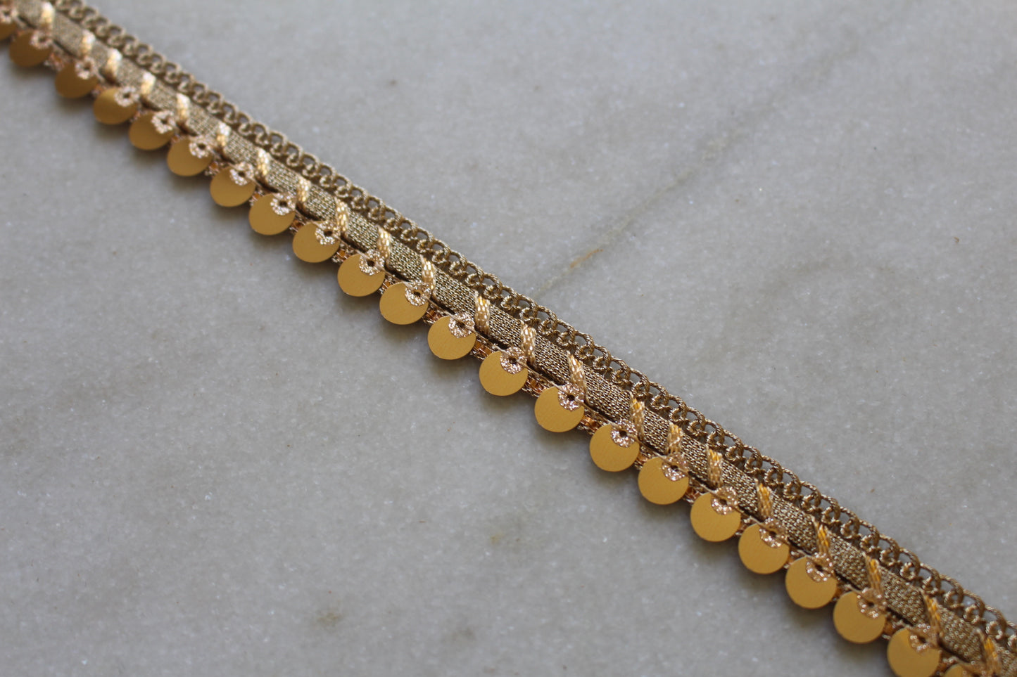 Unique ( CCL - STR Gold 2307301854 )