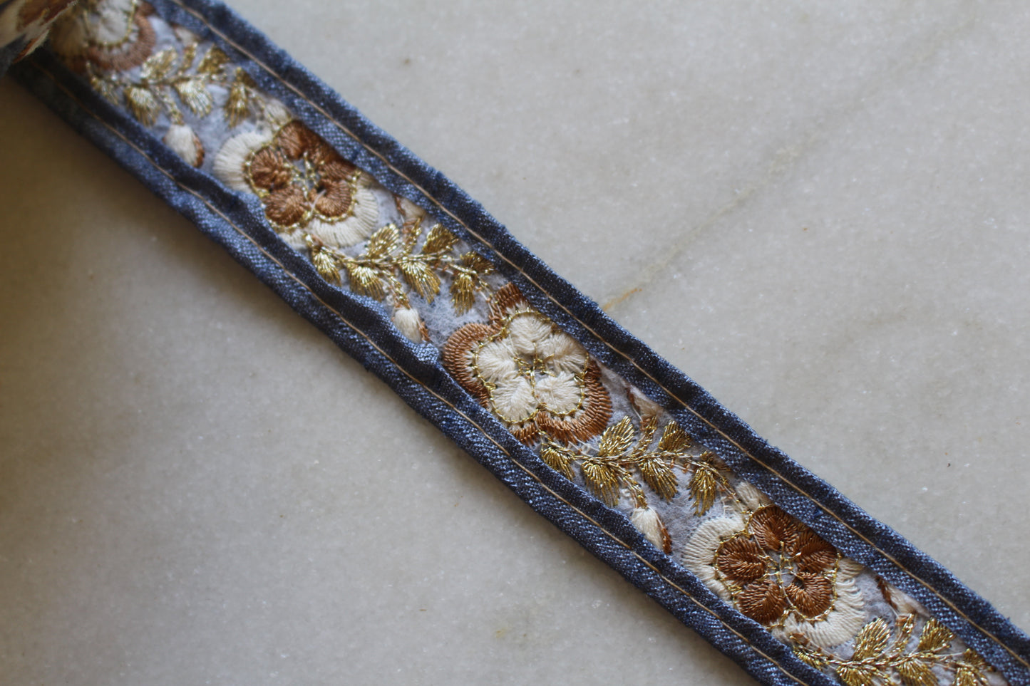 Flower ( BWF Blue - 307301755 )