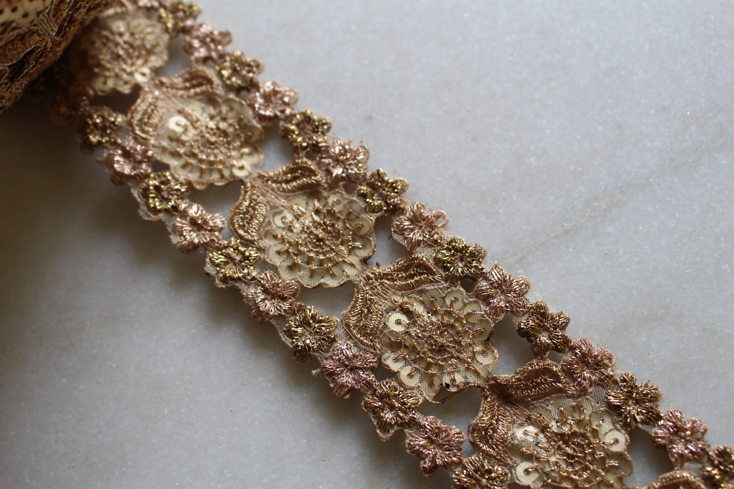 Unique ( BSFL Gold 2309271418 )