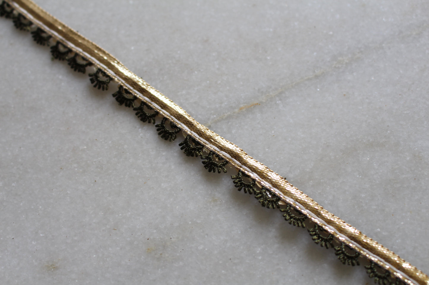 Unique  ( CCLLSH G - 2309271511 )