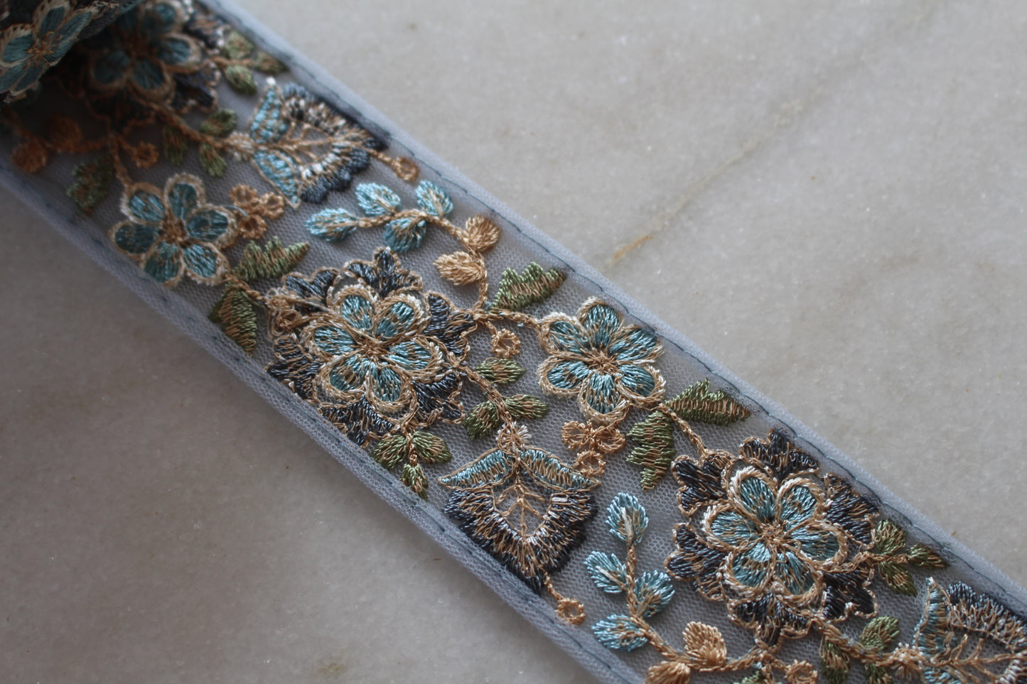 Flower Garden ( OMR- BL 2311052415 )