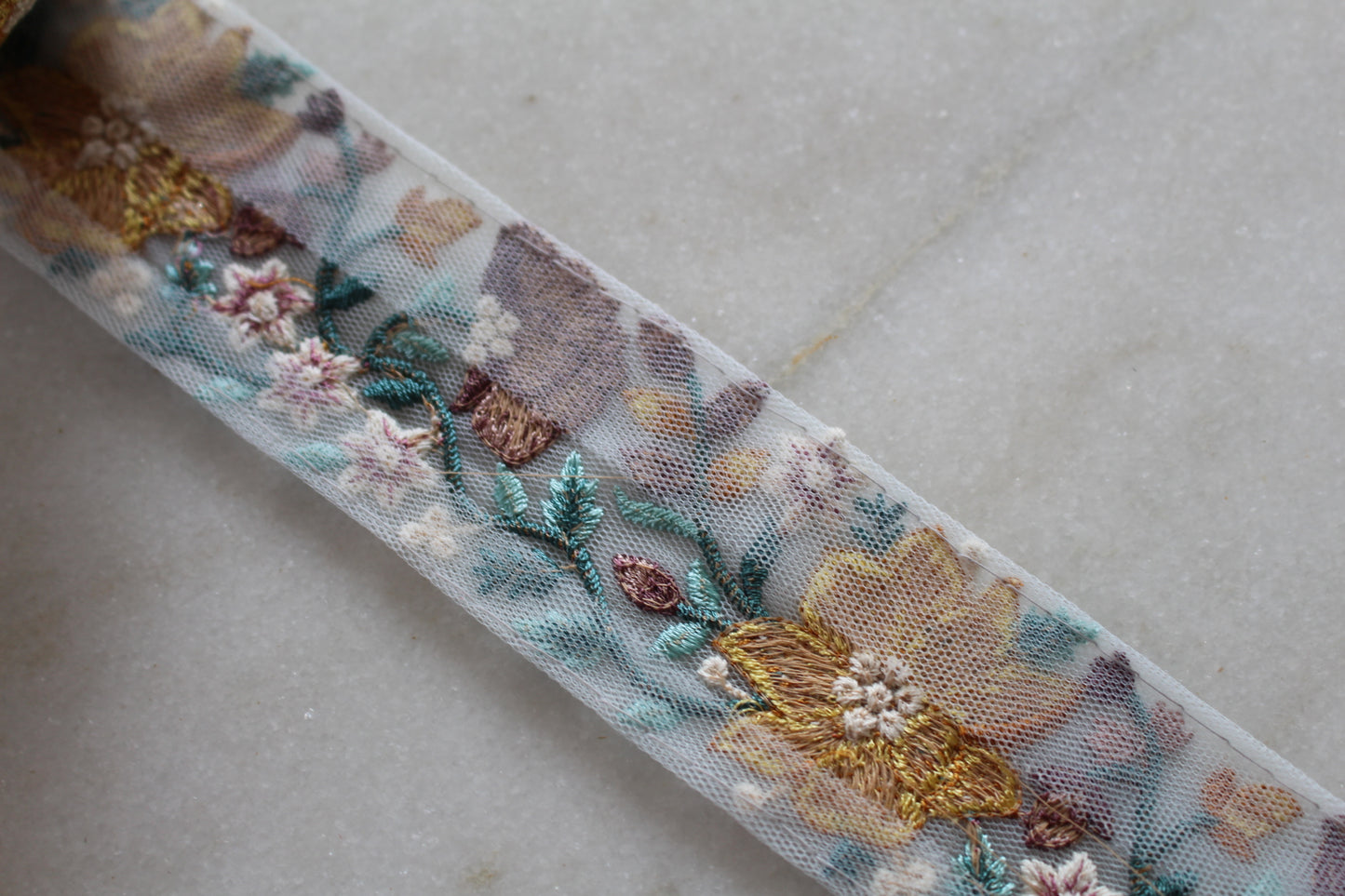 Flower Garden ( UTS - YE 2311052353 )