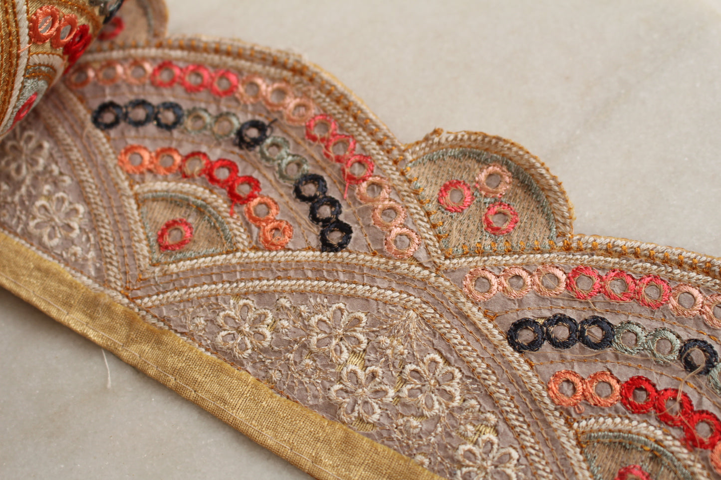 ◆Unique ( OUGMR 2312172349 )