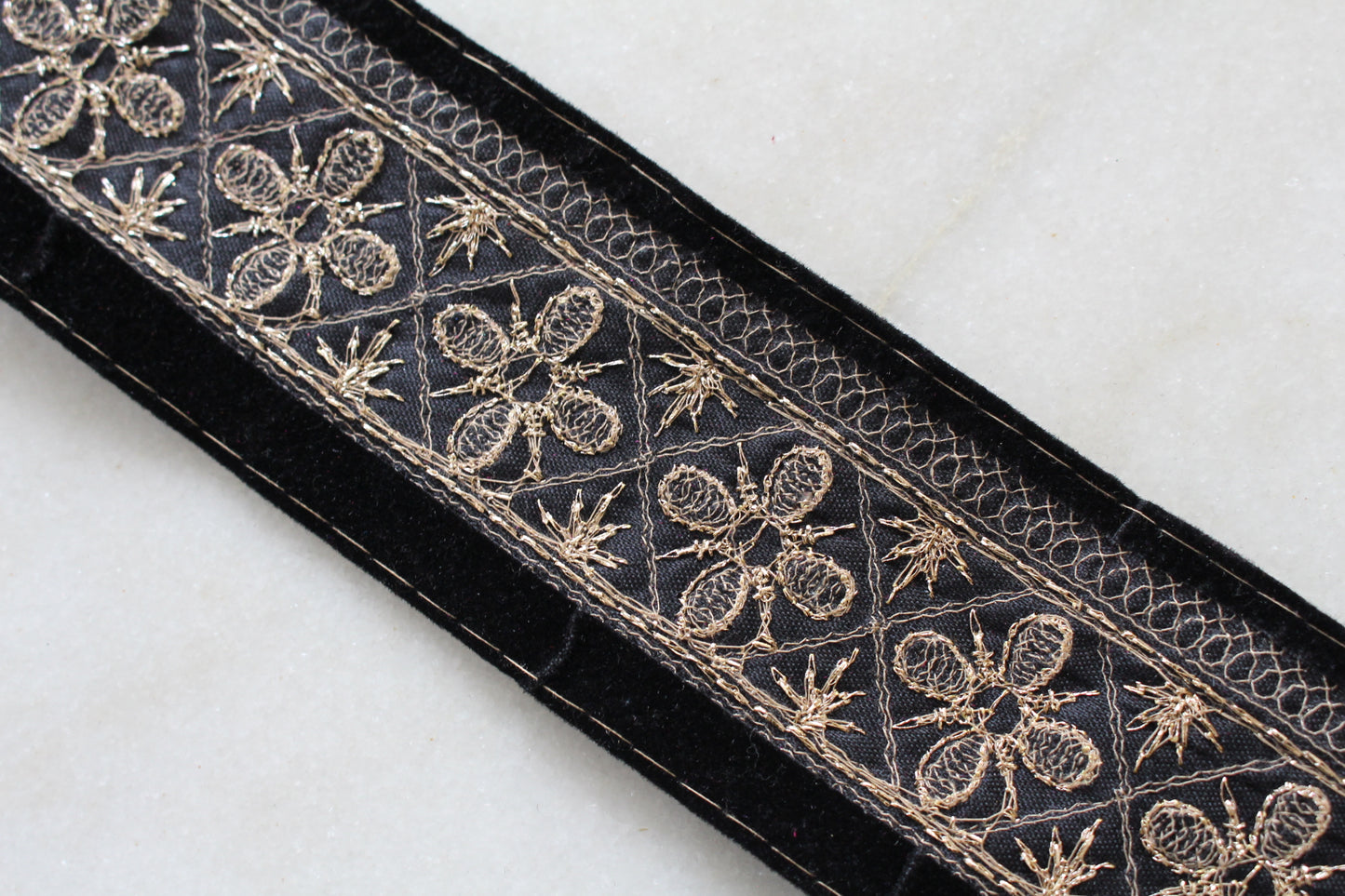 GOLD( BL - FLBEE 249131332  )