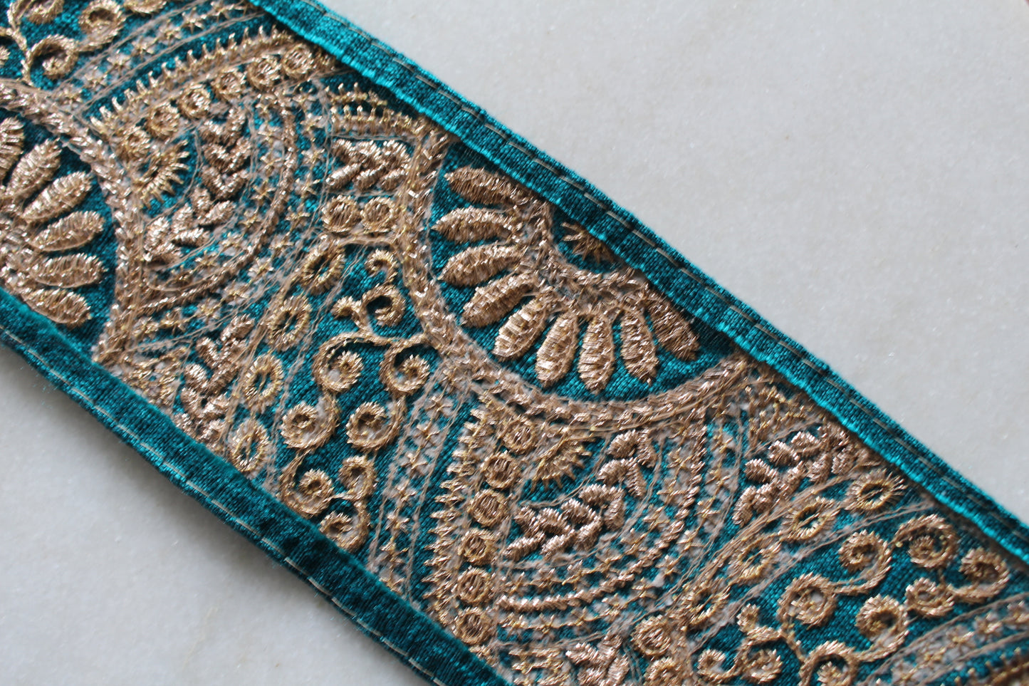 ◆GOLD ( Arc Green 2410221224 )