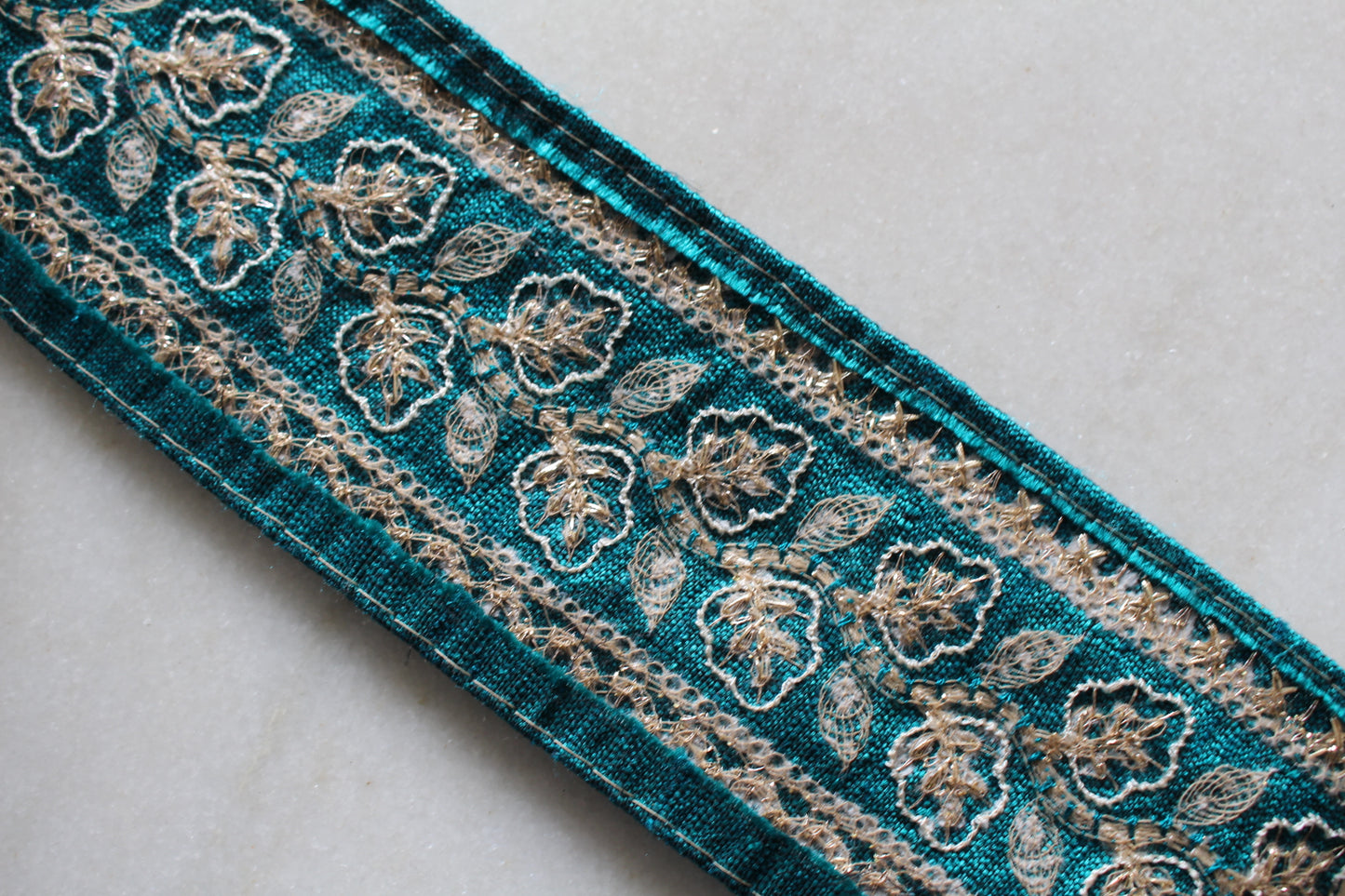 GOLD ( BSBCHGR 2410221235 )