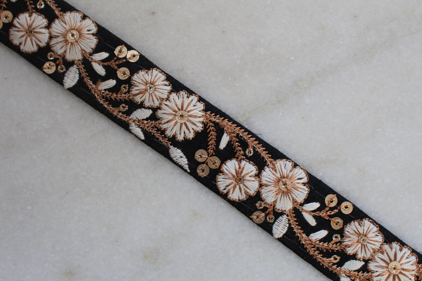 Flower ( DBLF Black 251281301 )