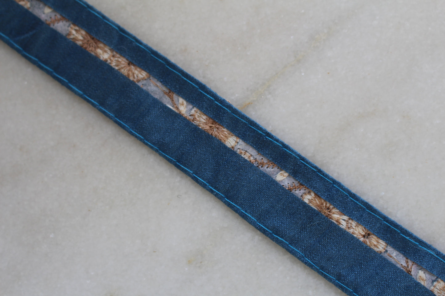 Flower ( DBLF Blue 251281306 )