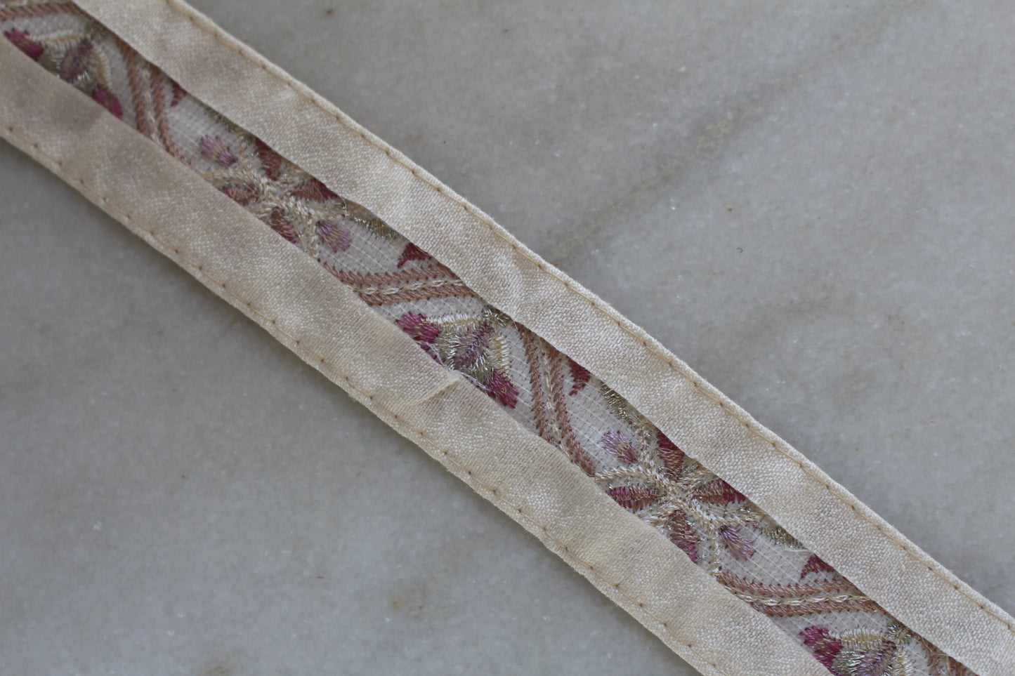 Flower  ( KML White 251281324 )