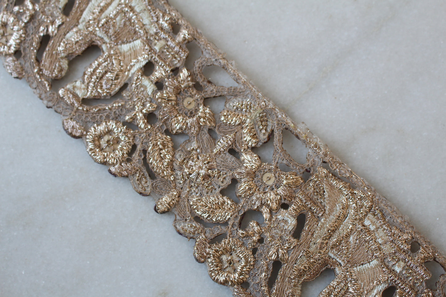 Unique GOLDWED - 253251304