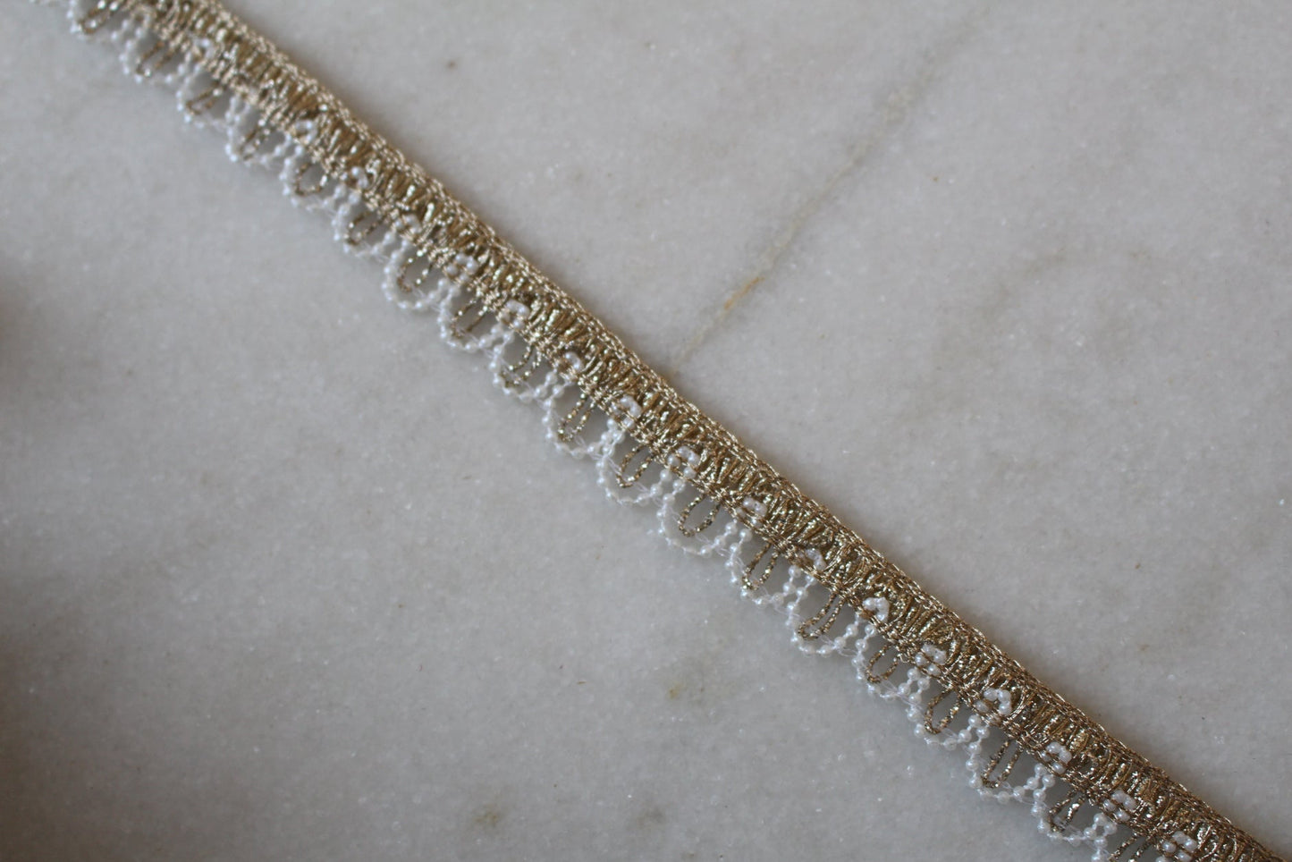 Unique ( OS - MNBZ 253252156 )