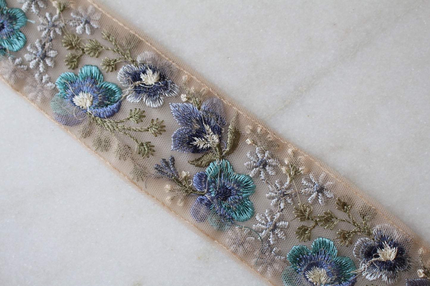 Flower Garden ( TPCLBL 2504082152 )