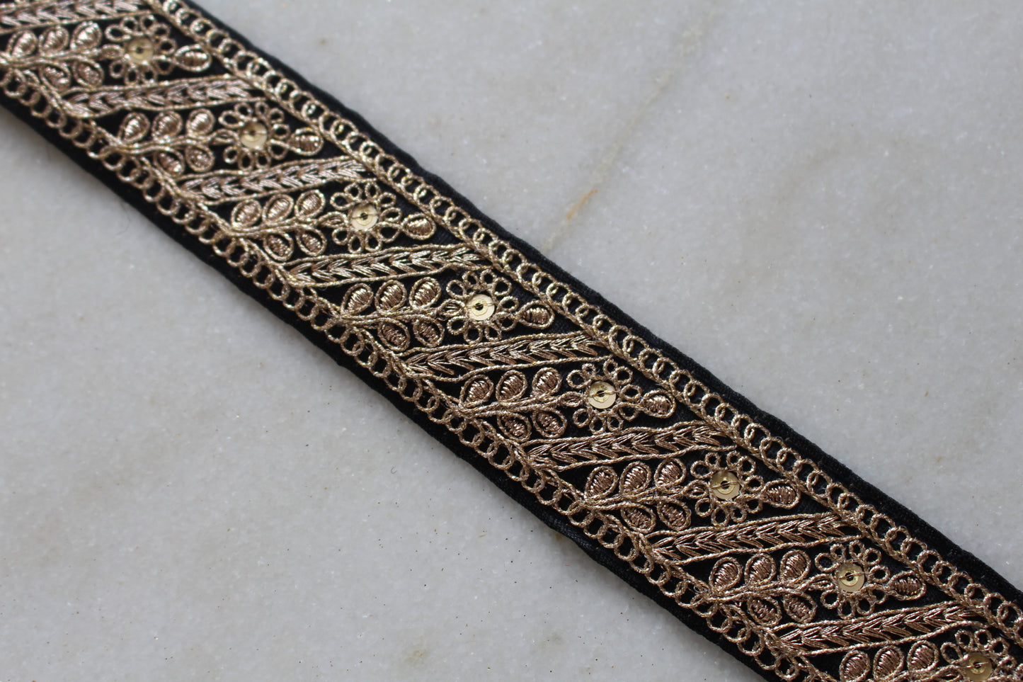 GOLD ( Black 2308291457 )