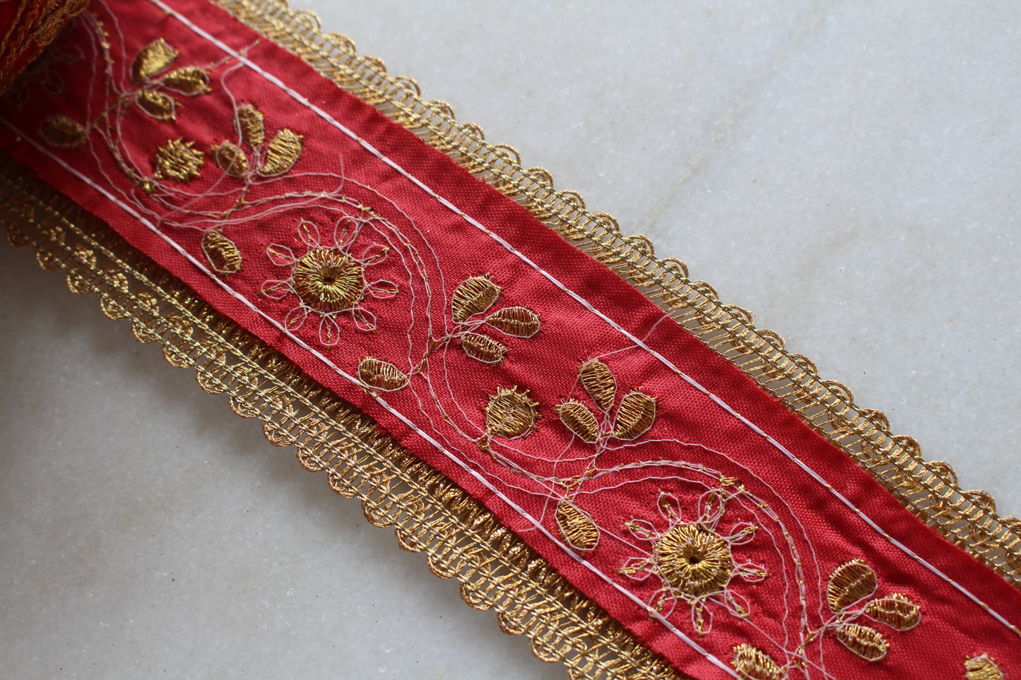 GOLD ( Red 2308291441 )