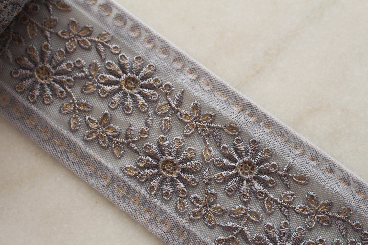 Flower ( BSCL - Gray2402132247 )