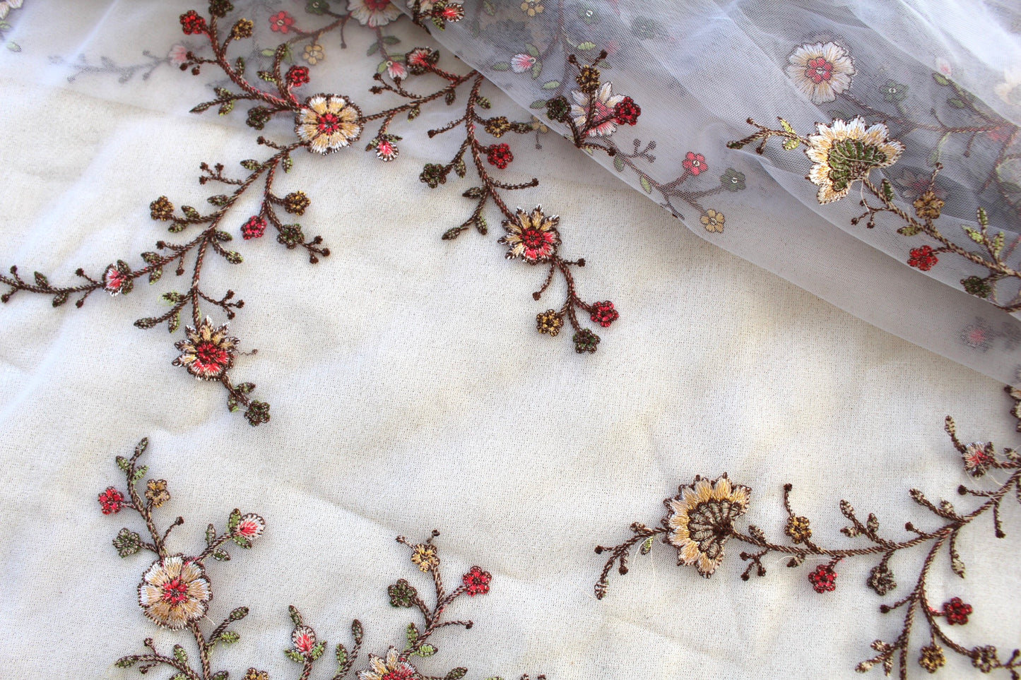 Indian Fabrics 83116