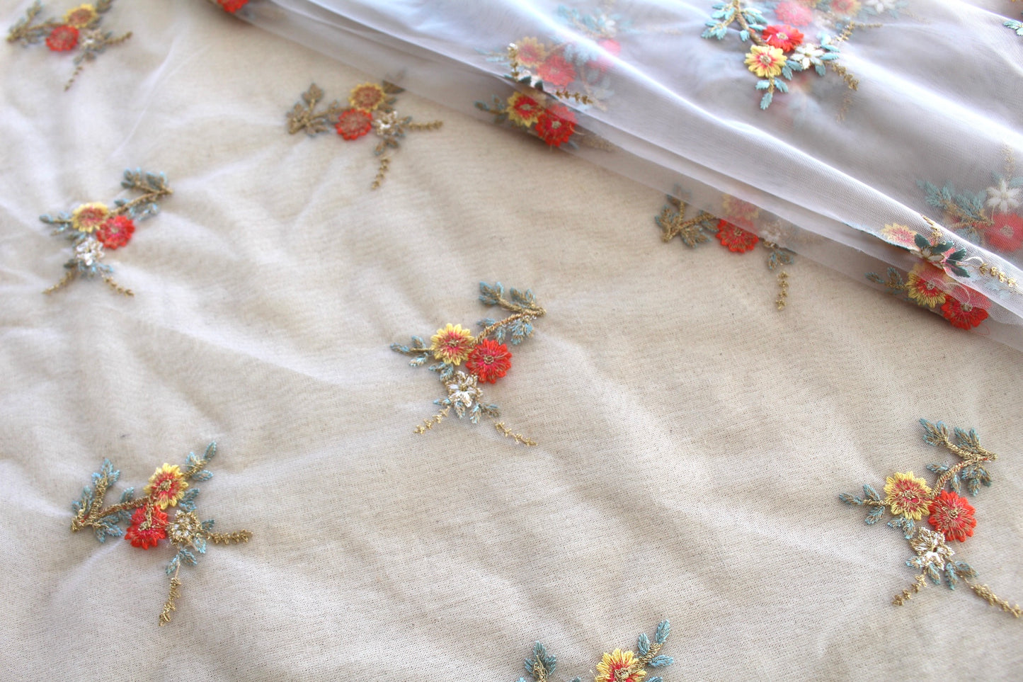 Indian Fabrics 83119