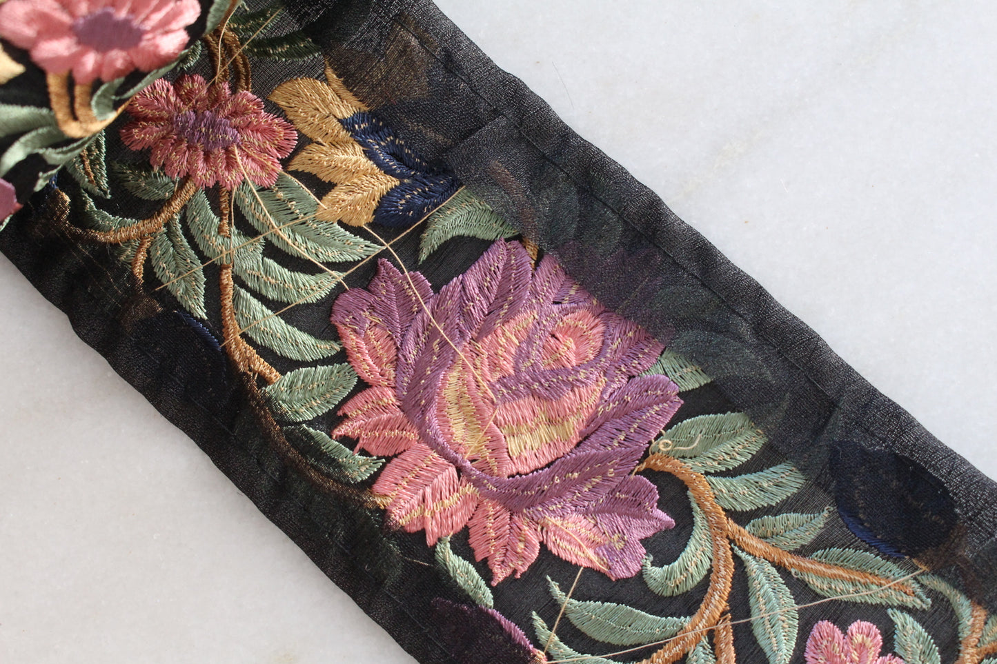 Flower Elegant ( Campanula BL - 27282114 )