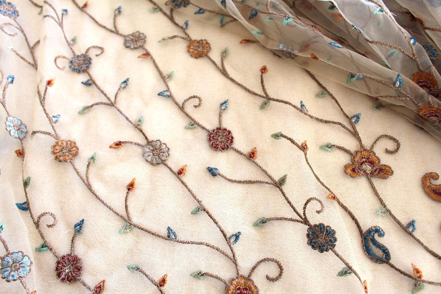 Indian Fabrics 83113