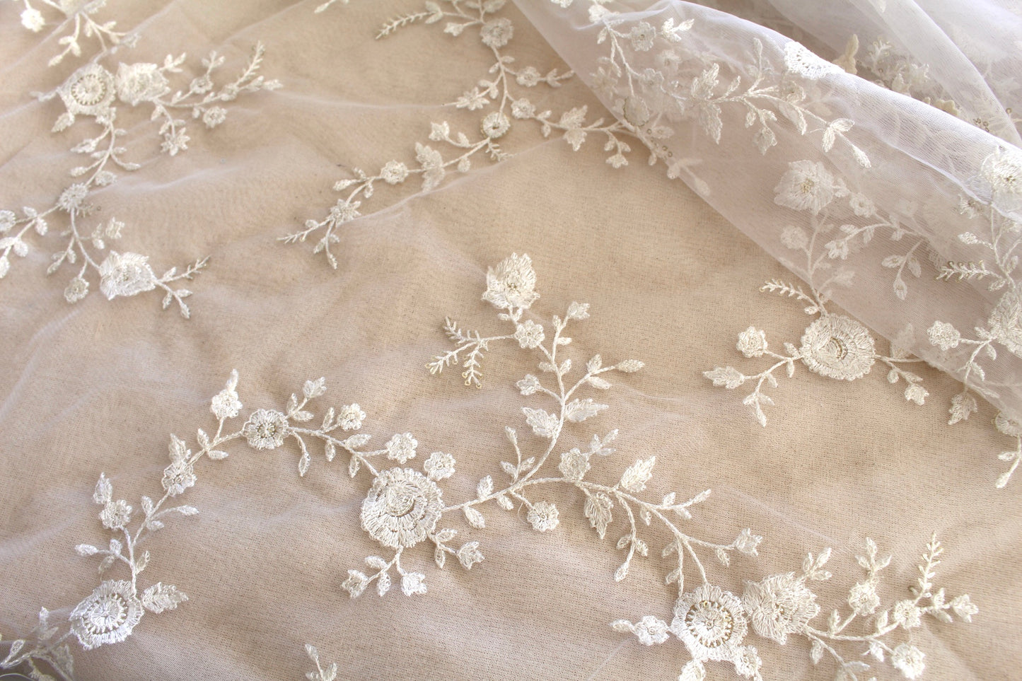 Indian Fabrics 83115