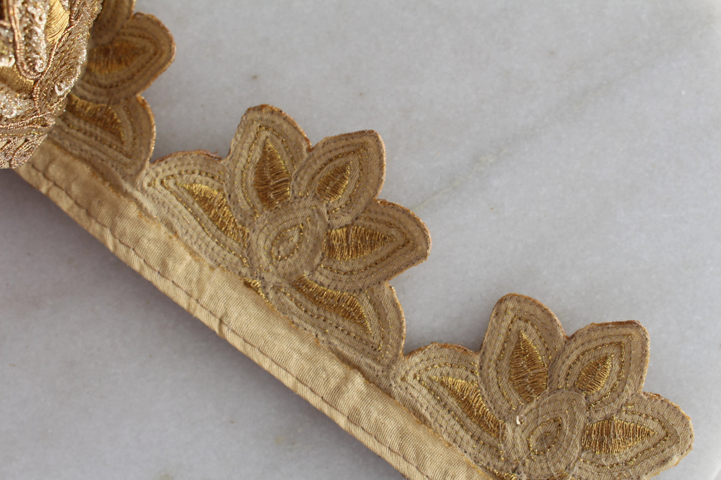 Unique Ribbon ( Gold Flower - 092393 )