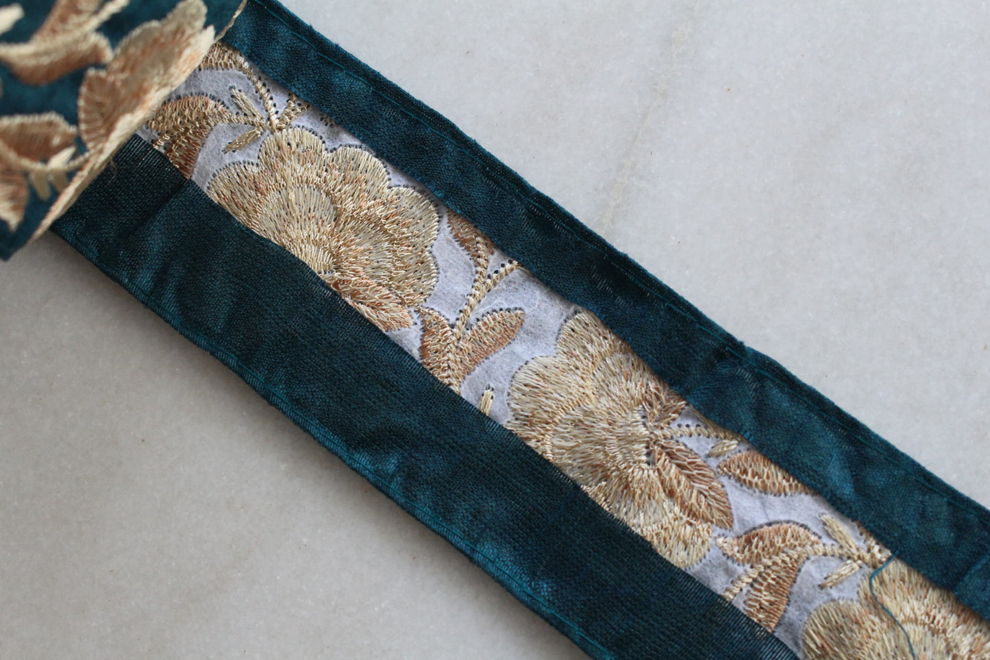 Flower ( Green - 28181524 )