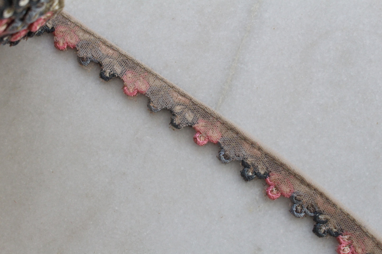 Unique ( Mini Arch WH - 28181838 )