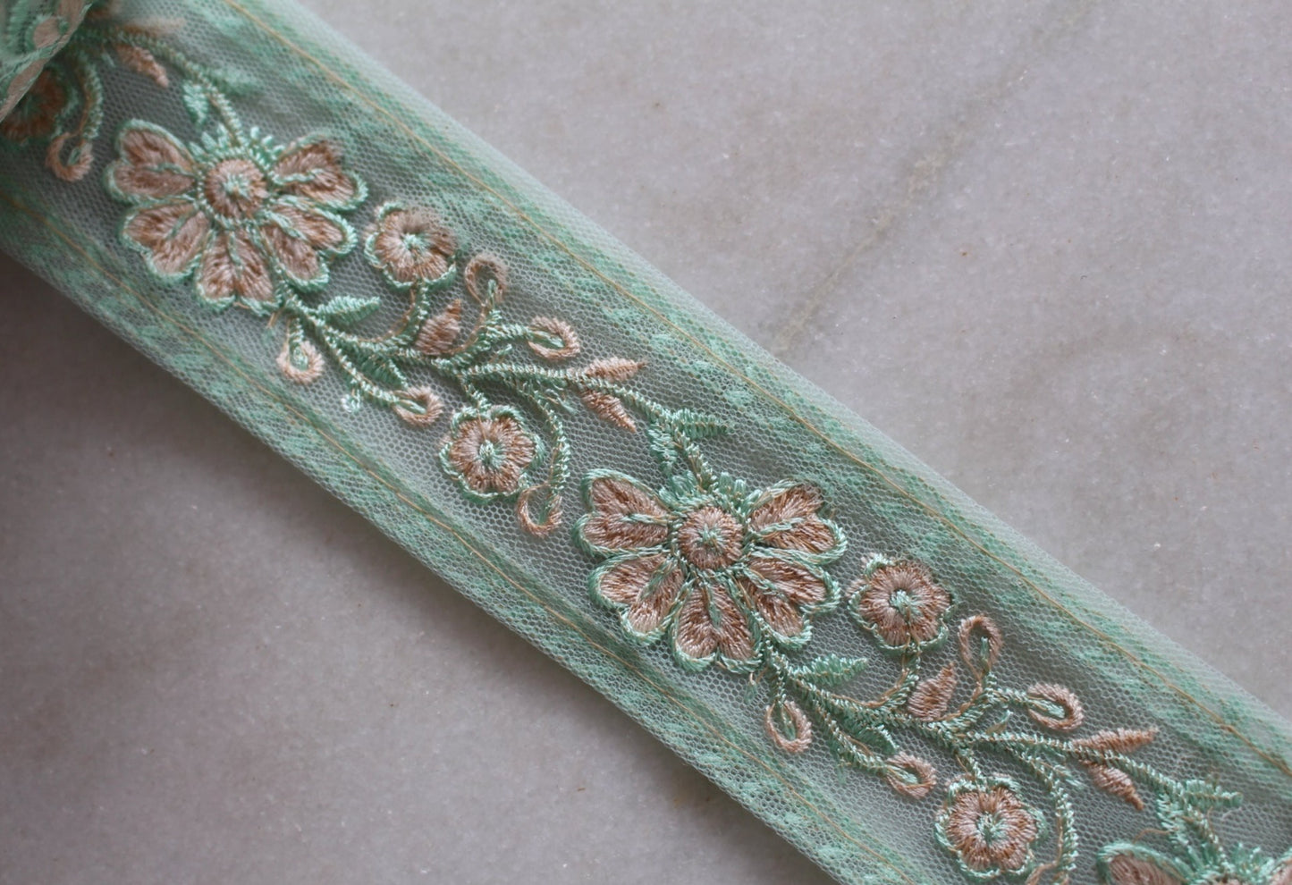 Flower ( Green 29211333 )