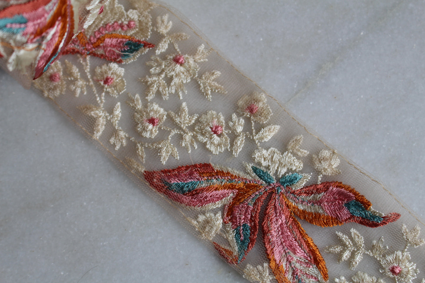 Flower Garden ( Beige × Pink - 224292337 )