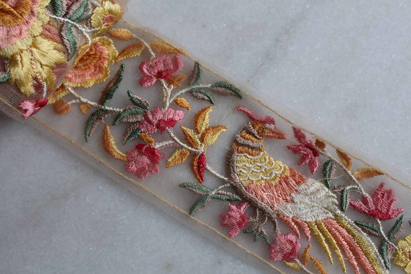 ◆Flower Garden ( Beige × Yellow Brown Birds - 224292357 )