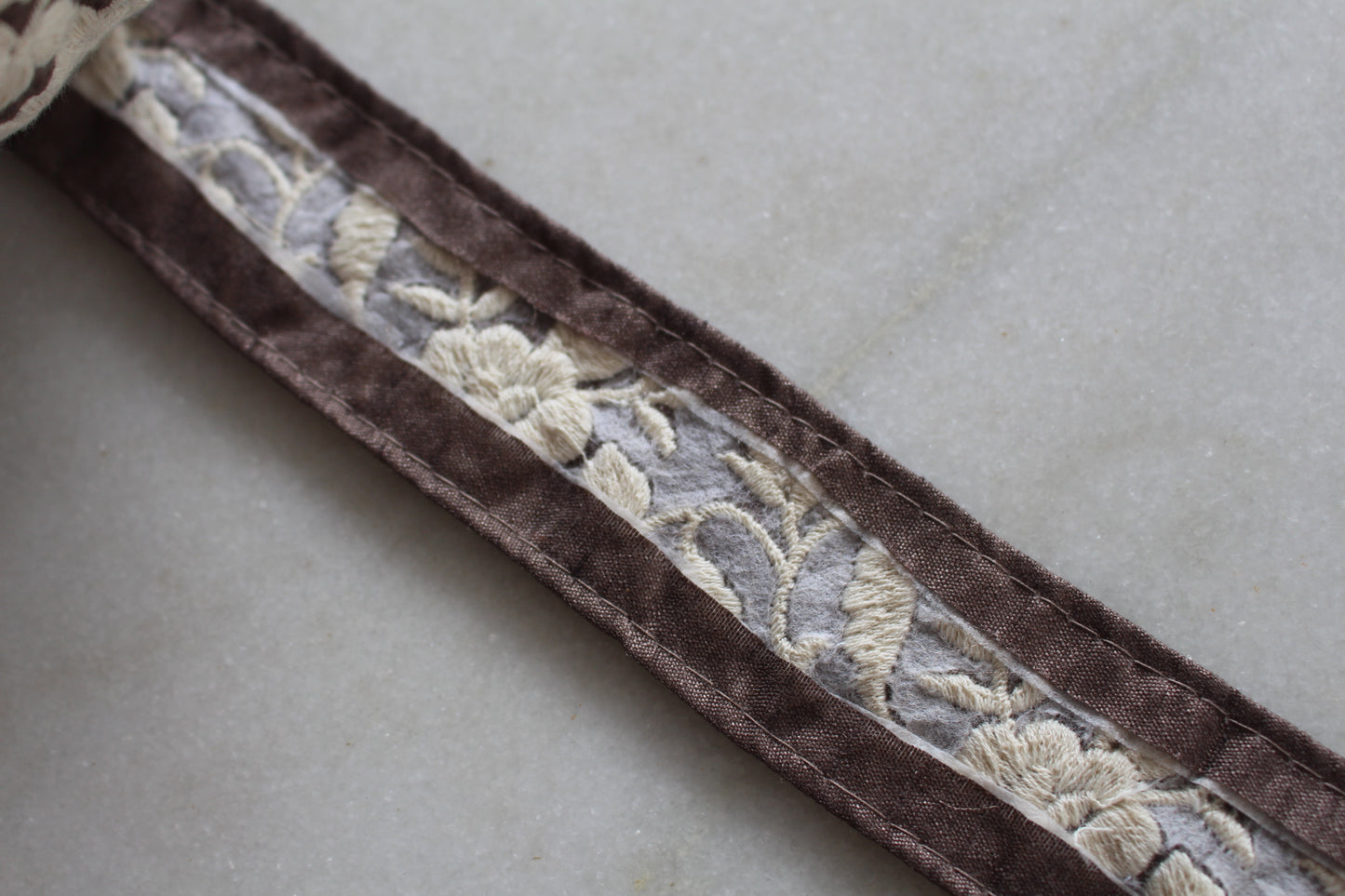 Flower ( Brown - 29211412 )