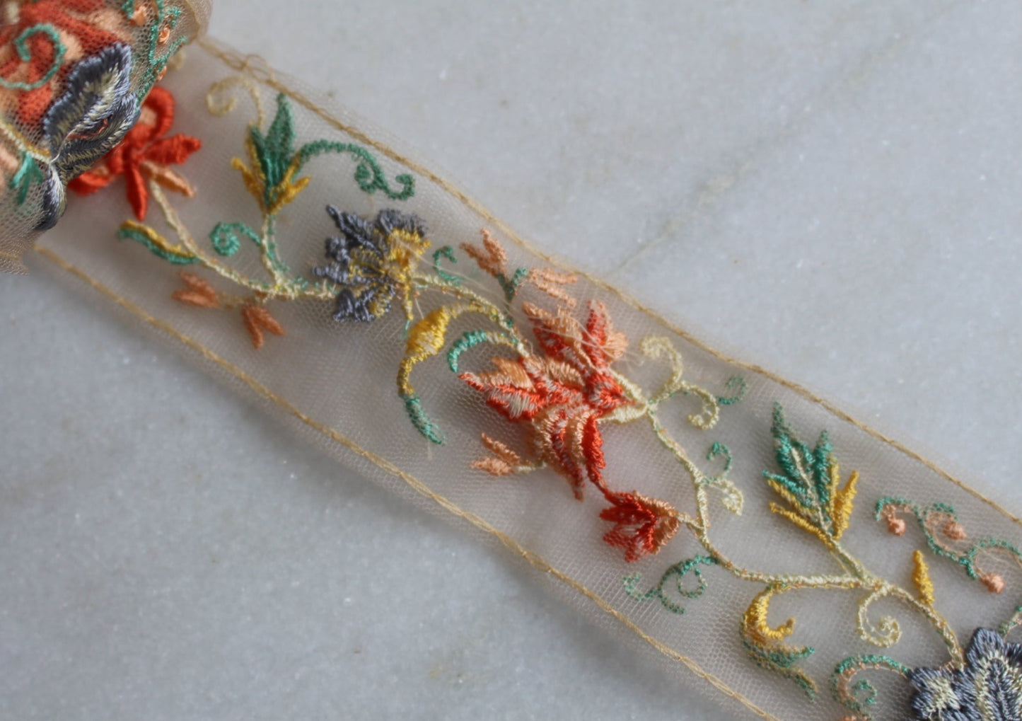 Flower Garden ( Beige × Orange YGL - 224300038 )