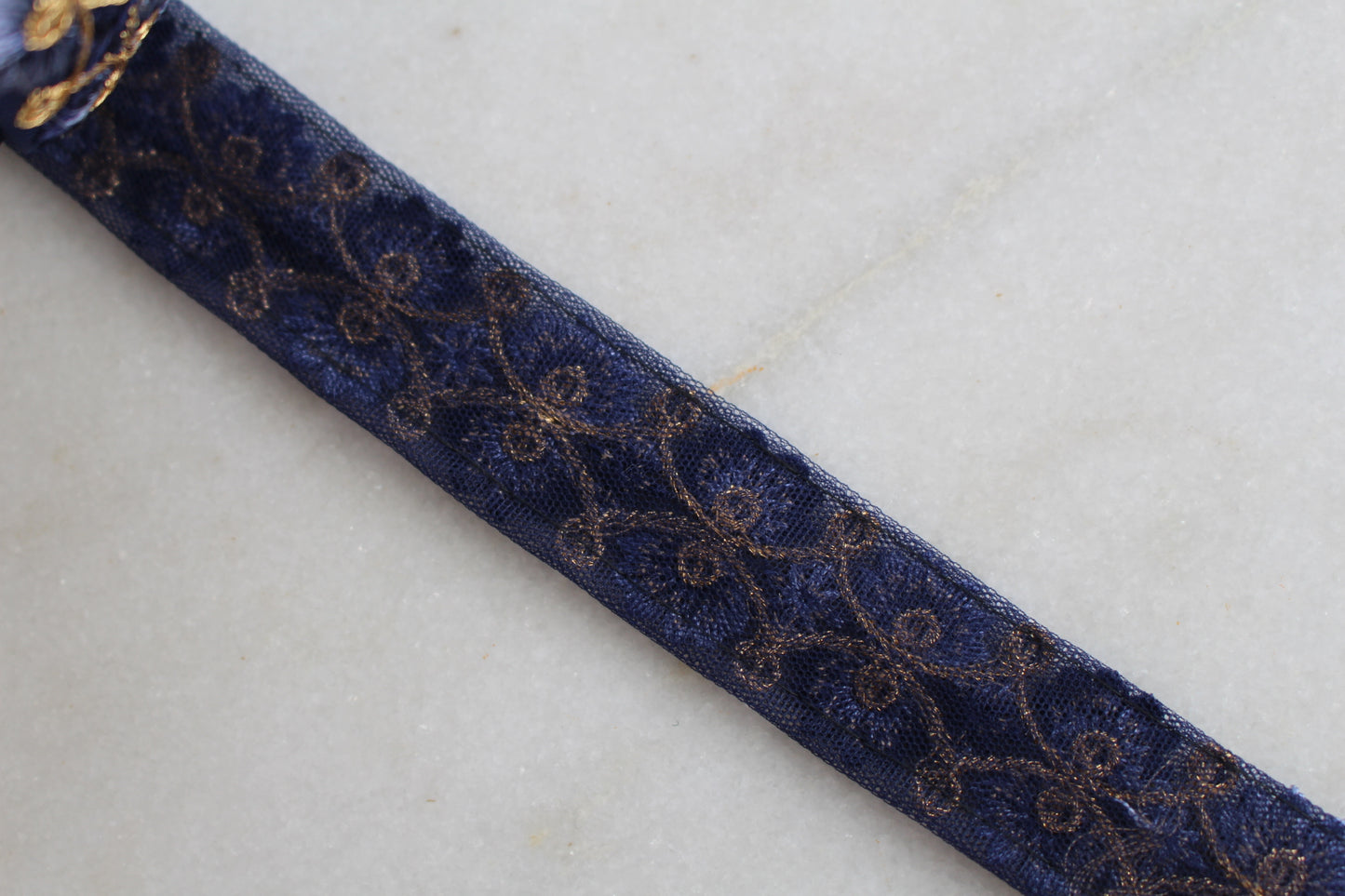 Flower ( Navy - 29271637 )