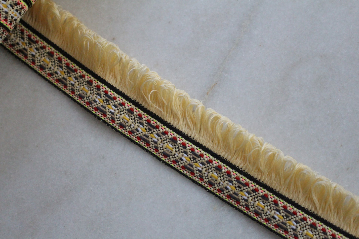 Unique ( Rounded Beige - 210262046 )