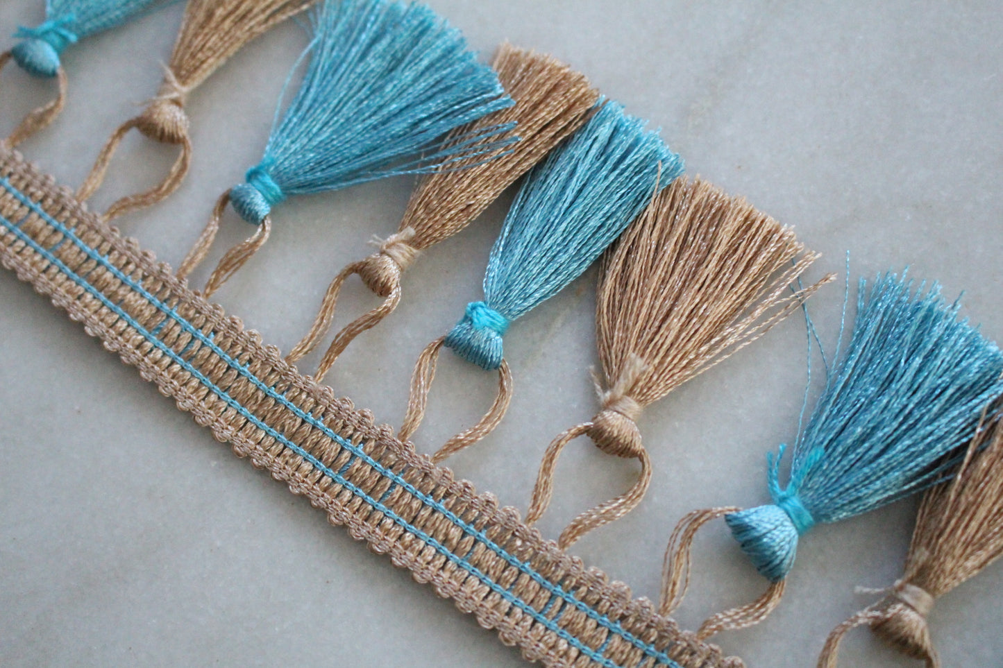 Unique Ribbons ( Tassels BS - 210262137 )